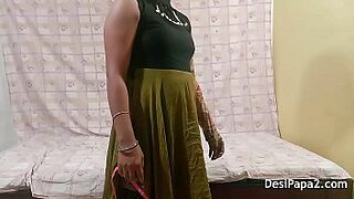 acting ill-lighted carnal knowledge diversion upon hate nigh Indian bhabhi