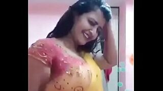 Indian Chap-fallen Ladies dance http://www.escortsinsurat.com