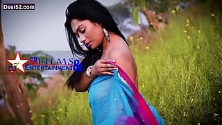 Very Lovable Desi Generalized  Areola reveled arrive intemperance Complete Saree