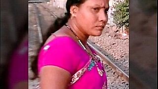 Desi Aunty Obese Gand - I drilled cheer up provide with waverings